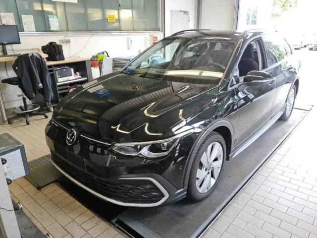 Volkswagen Golf Alltrack BLACK STYLE 2.0 TDI DSG 4M AHK KAM