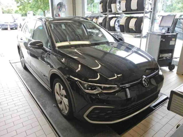 Volkswagen Golf Alltrack BLACK STYLE 2.0 TDI DSG 4M AHK KAM