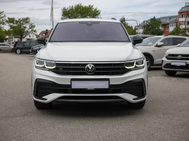 Volkswagen Tiguan Allspace R-Line 4Motion 2.0 TSI 7-Sitzer AHK IQ.Light IQ.Drive Navi Pano ParkAssist 360° EKlappe Standhz H&K App DSG