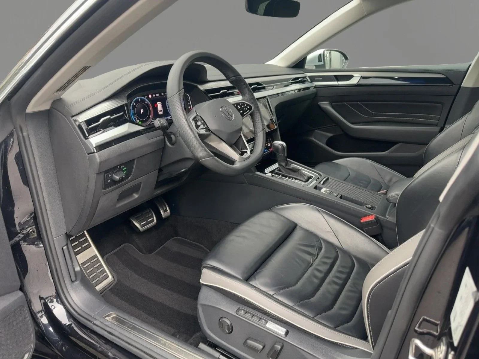 Volkswagen Arteon SB Elegance 2.0TDI 4M AHK LEDER PANO STHZ
