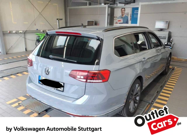 Volkswagen Passat Variant GTE 1.4 TSI Hybrid DSG Kamera AHK Navi DCC