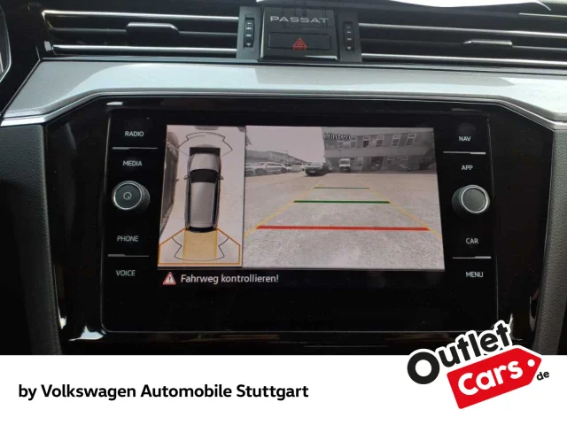 Volkswagen Passat Variant GTE 1.4 TSI Hybrid DSG Kamera AHK Navi DCC