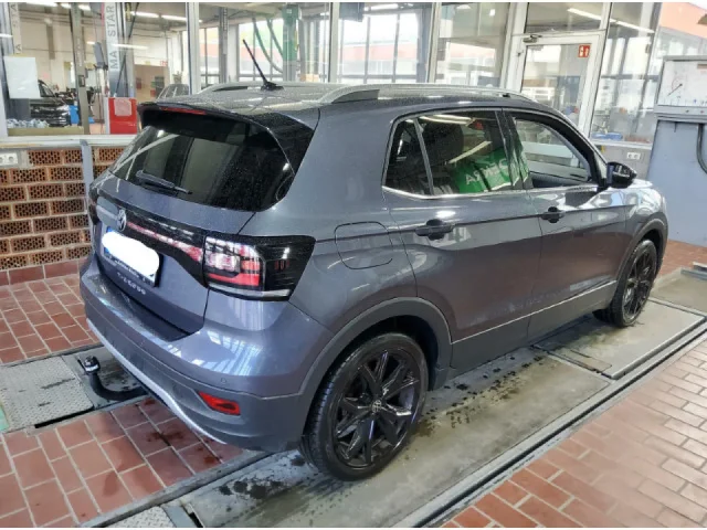Volkswagen T-Cross Style 1.0 TSI DSG AHK LED NAV KAM ACC