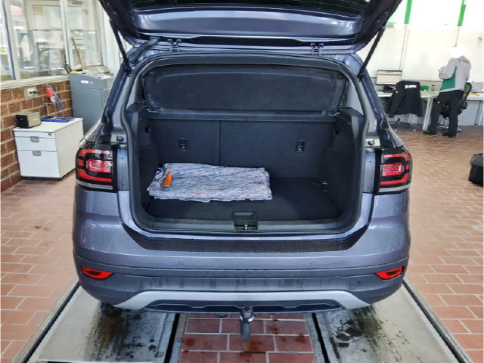 Volkswagen T-Cross Style 1.0 TSI DSG AHK LED NAV KAM ACC
