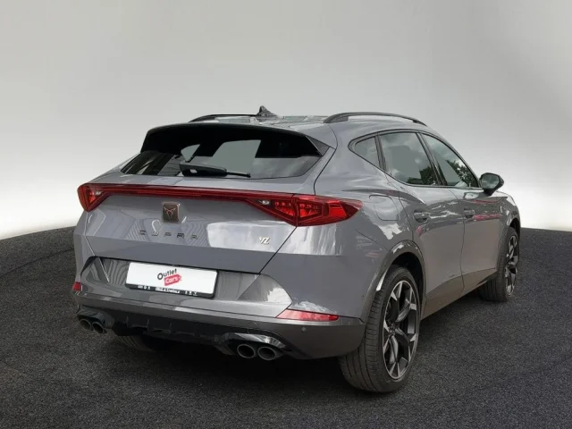 Cupra Formentor VZ 2.0 TSI 4Drive AHK 360° BEATS 19"