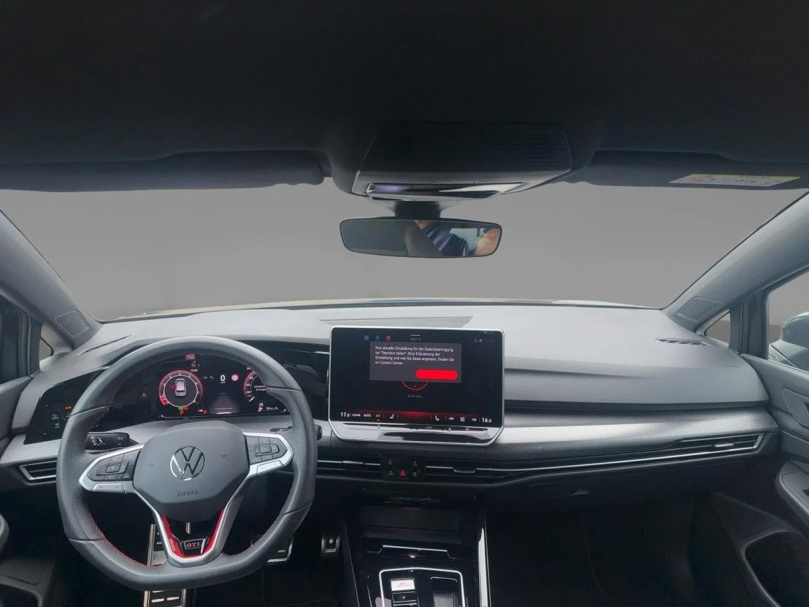 Volkswagen Golf GTI 2.0 TSI DSG ACC LED+ R-KAM SHZ VIRTUAL